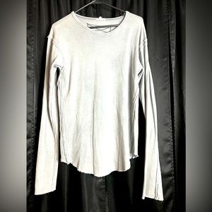 Small easel long sleeve grayish blue top.